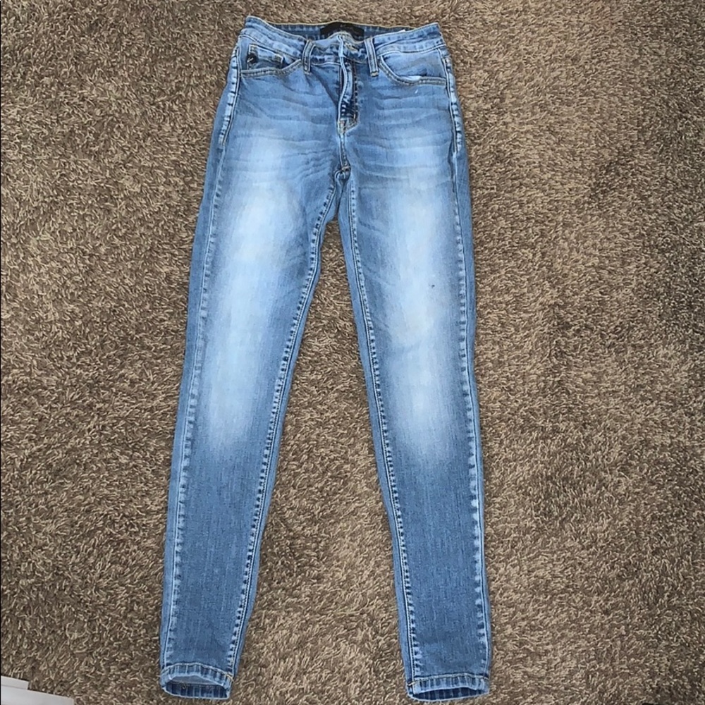KANCAN JEANS
